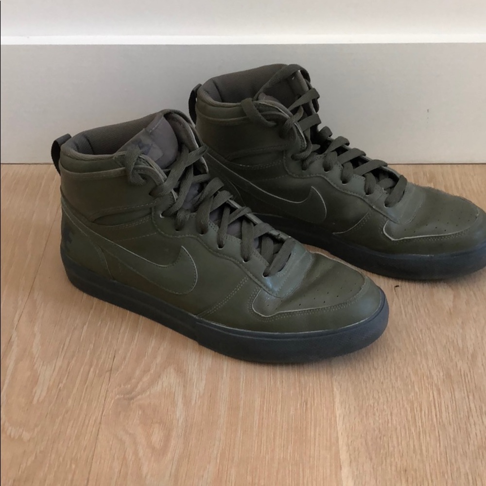 NIKE Big High AC tonal green high tops size 11